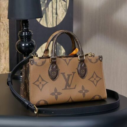 حقيبة نسائية من لويس فيتون 2717