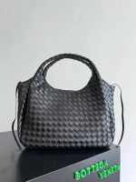 Bottega Veneta women bag 3507