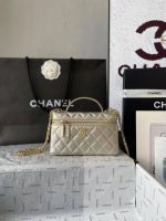 حقيبة شانيل نسائية 3765