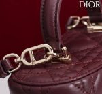 ⁦ديور حقيبة نسائية - 3854⁩ - الصورة ⁦4⁩