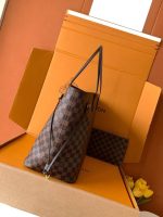 ⁦حقيبة لويس فويتون نيفر فول النسائية - 3756⁩ - الصورة ⁦2⁩