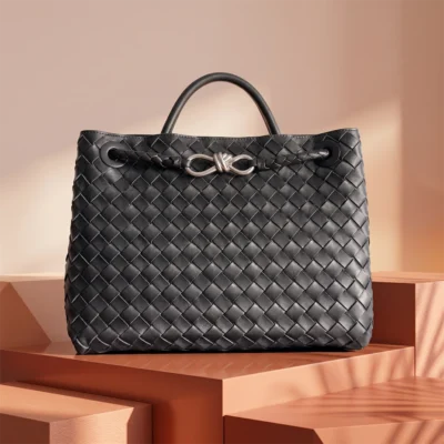 Bottega Veneta Women Hand Bag 903 - Image 2